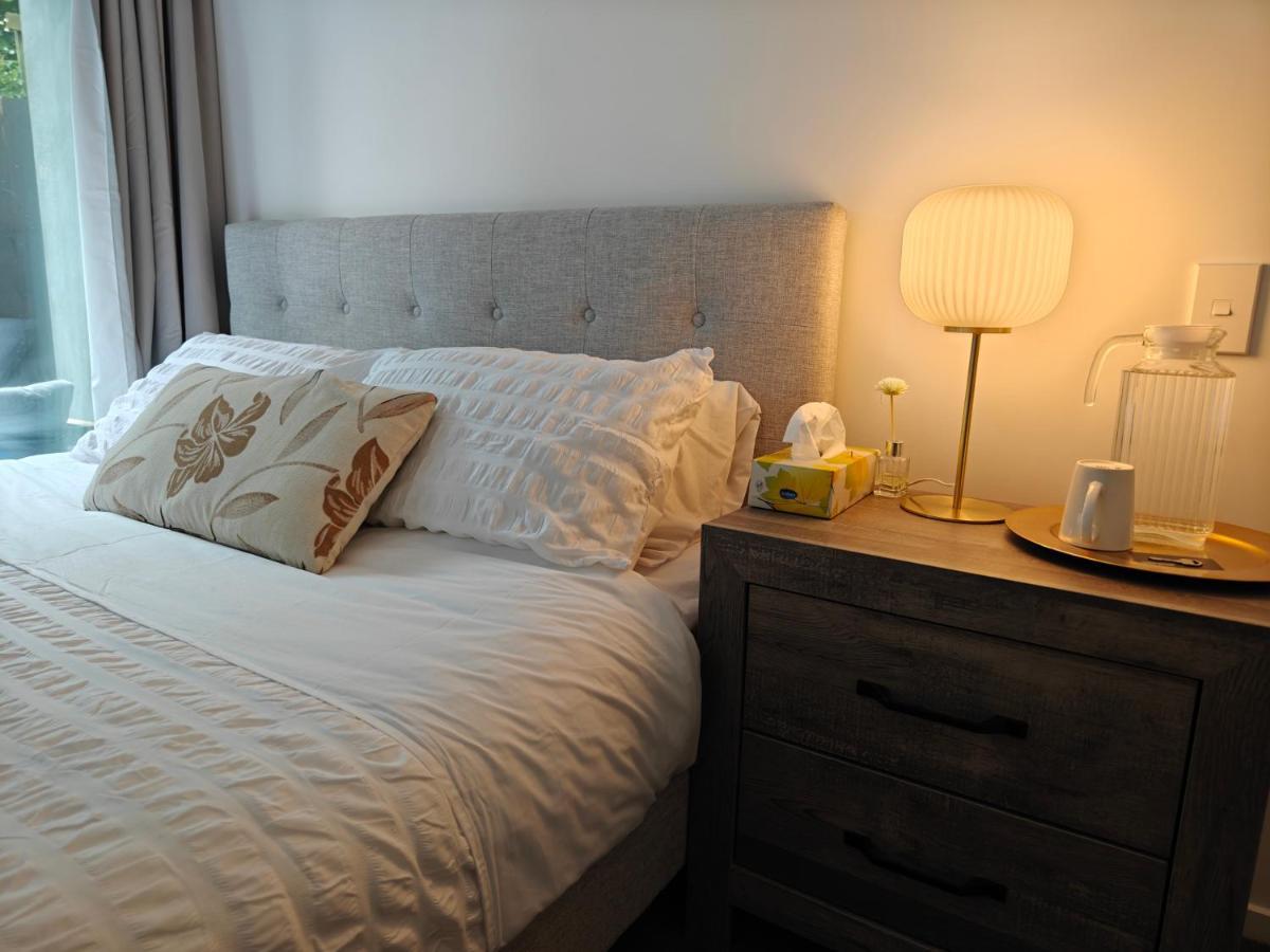 Private Room With Ensuite & Garden Epsom Auckland Exteriör bild